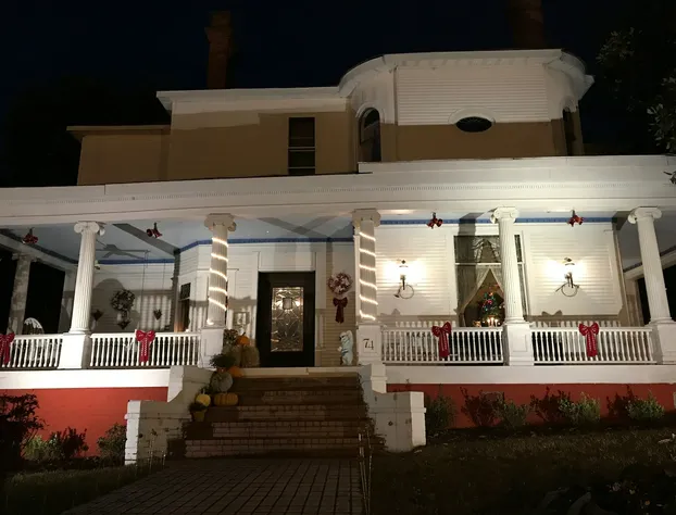 Simmons-Bond Inn Bed & Breakfast hotel detail image 3