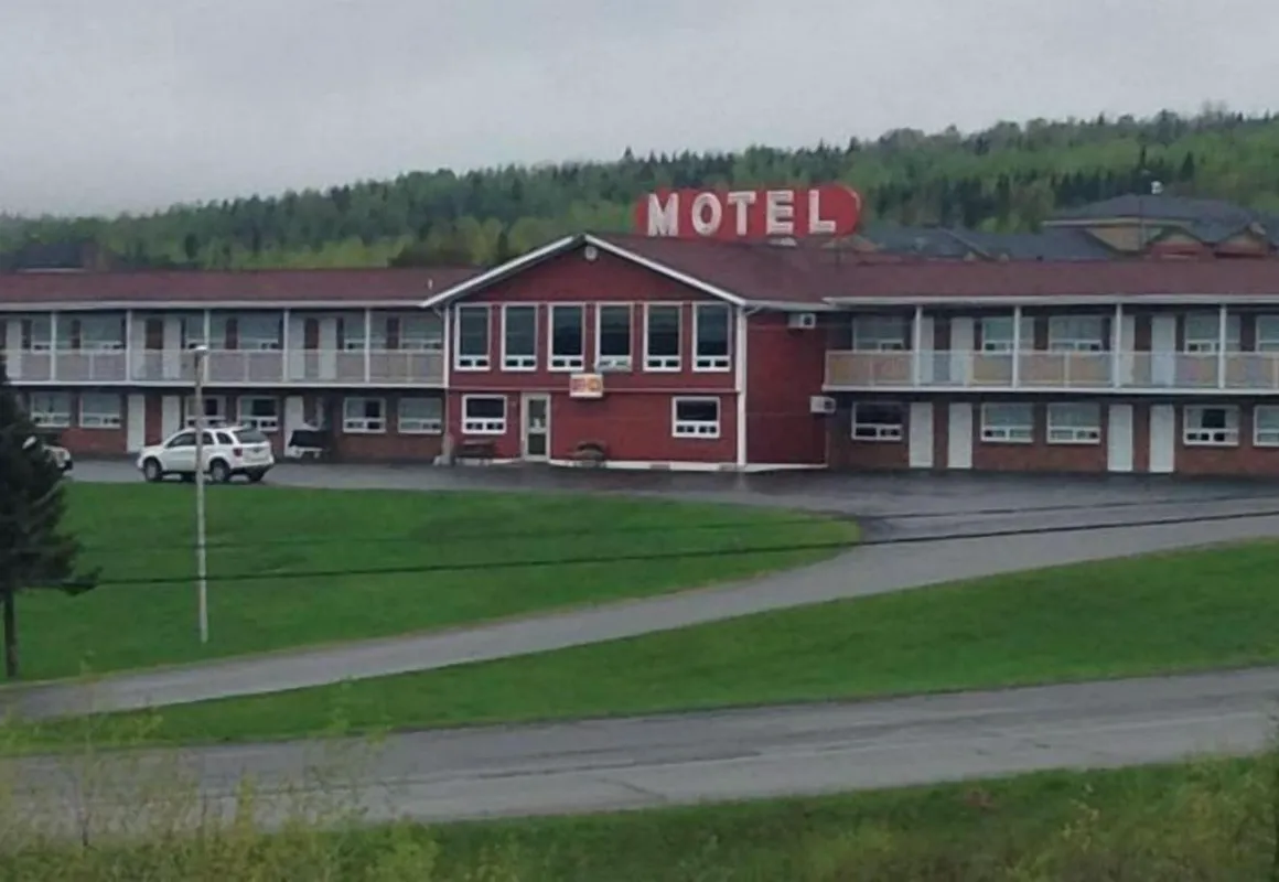 Perth-Andover Motor Inn hotel hero