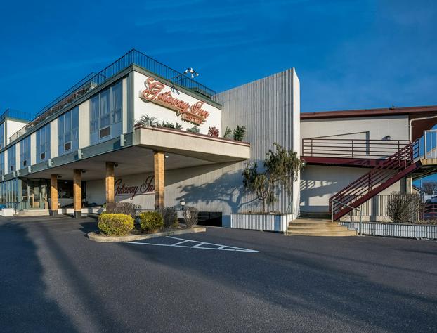 Gateway Inn hotel detail image 1