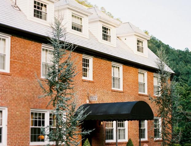 Historic Tapoco Lodge Resort hotel detail image 1