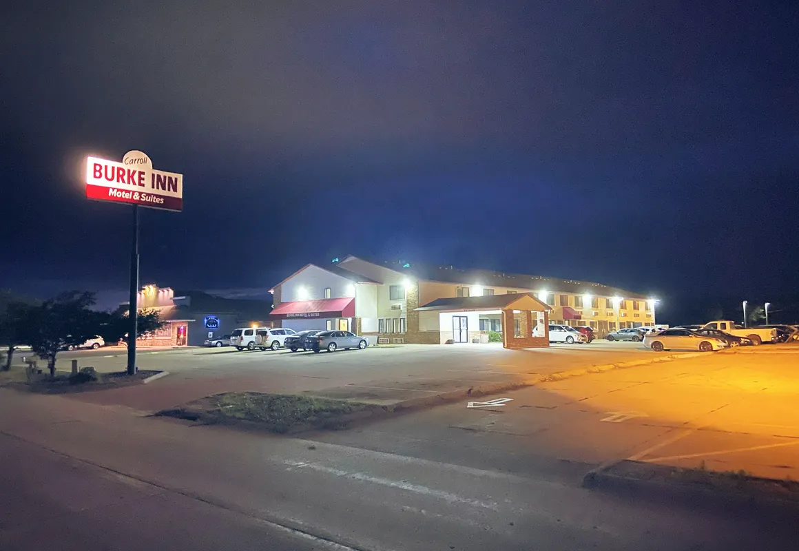 Burke Inn Motel & Suites hotel hero