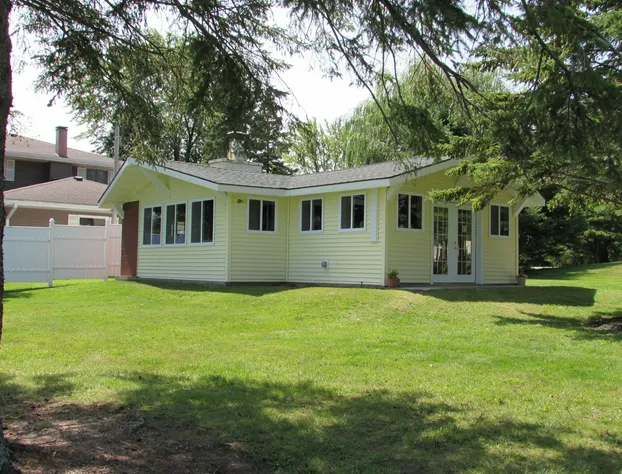 Grand Lake Resort hotel detail image 2