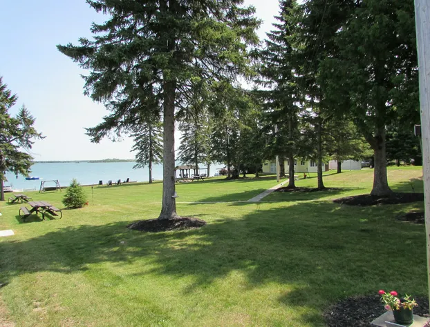 Grand Lake Resort hotel detail image 3