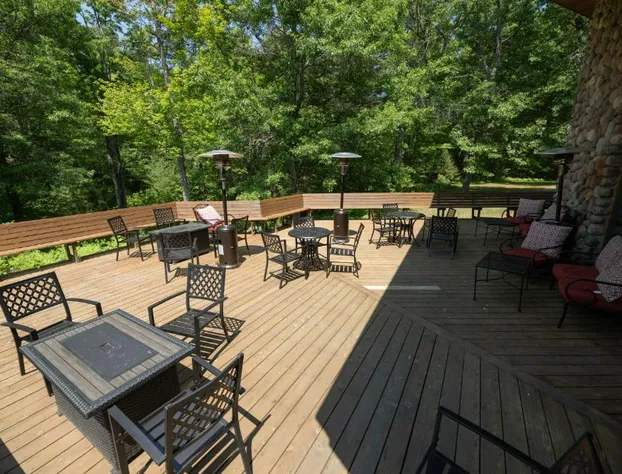 Whitetail Lodge hotel detail image 1