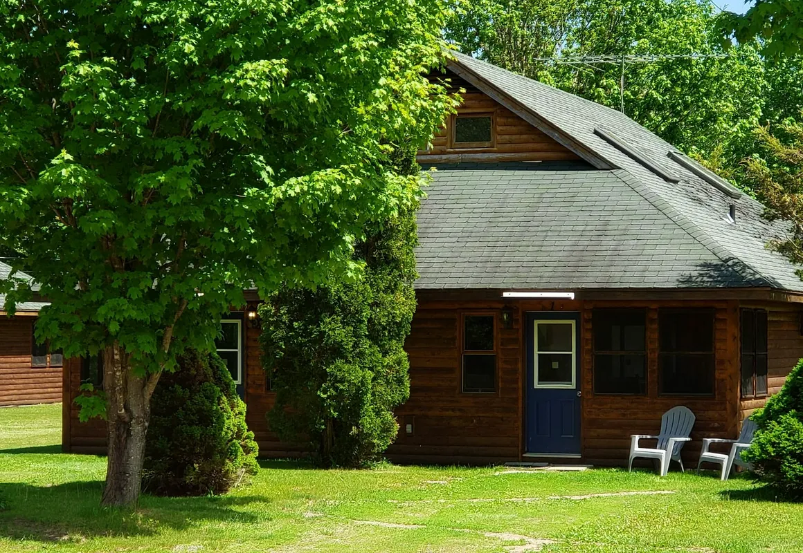 Kouch Chalets hotel hero