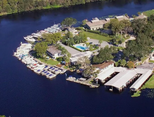 Hontoon Landing Resort & Marina hotel detail image 4