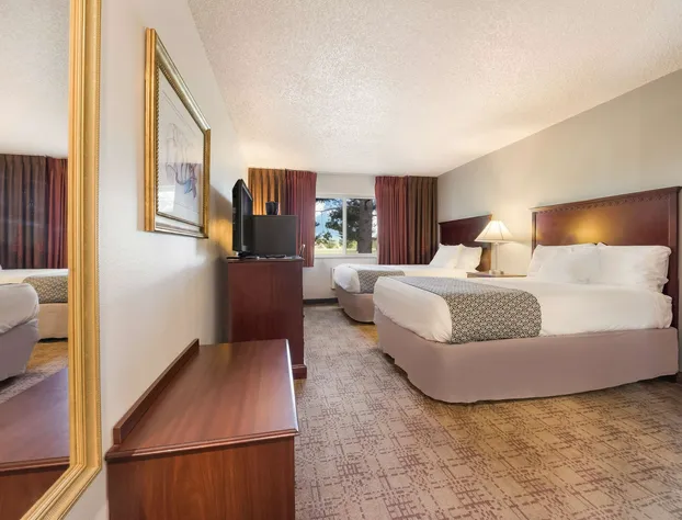 SureStay Hotel by Best Western Thomson hotel detail image 3