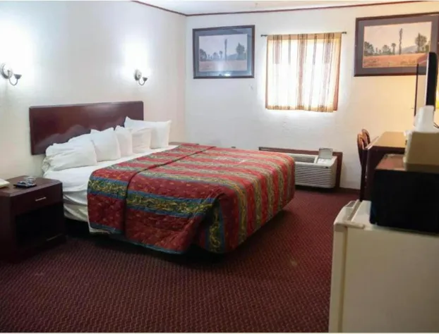 Marshall Lodge By OYO Hwy 65 hotel detail image 2