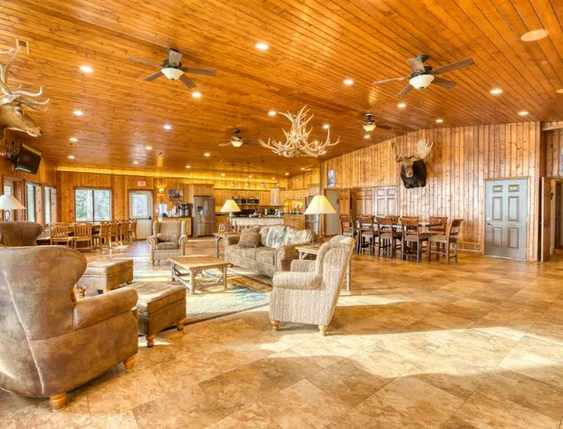 Lewis and Clark Resort hotel detail image 1