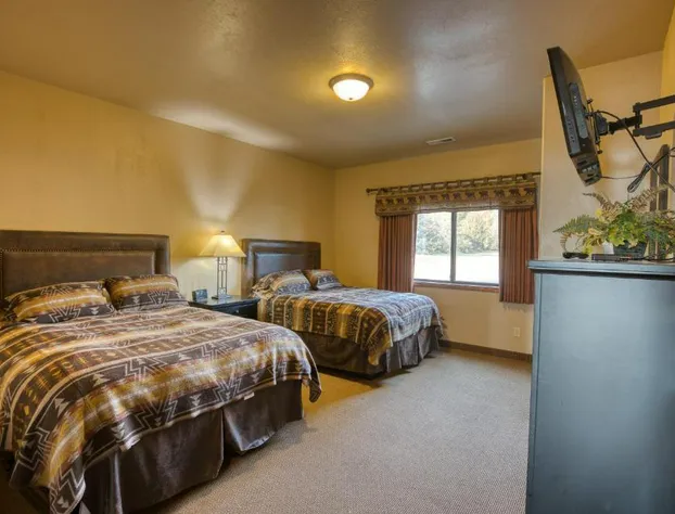 Lewis and Clark Resort hotel detail image 3