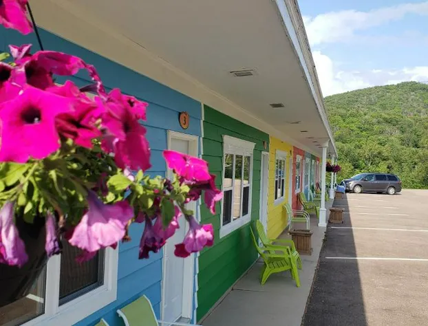 Cornerstone Motel hotel detail image 2