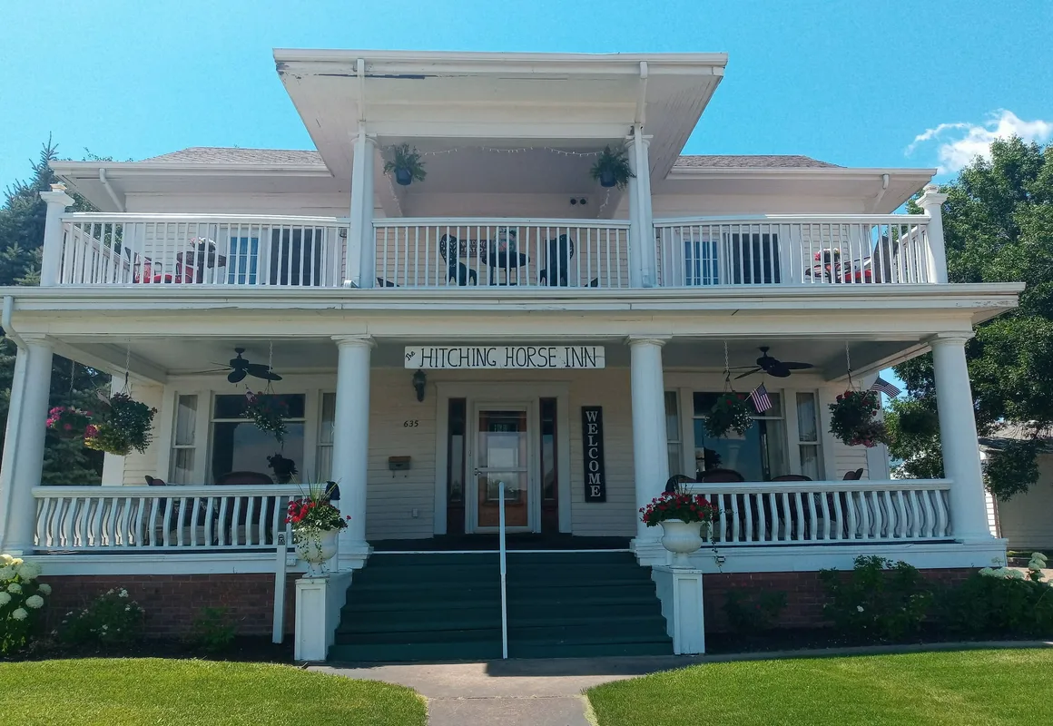 Hitching Horse Inn hotel hero