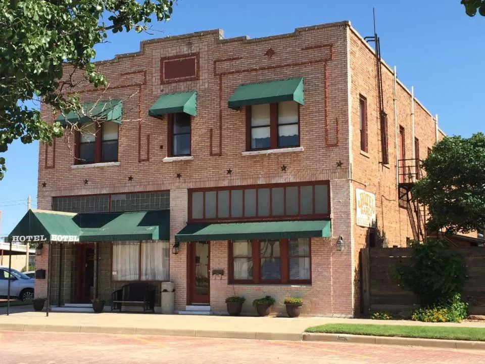 Hotel Garza hotel hero