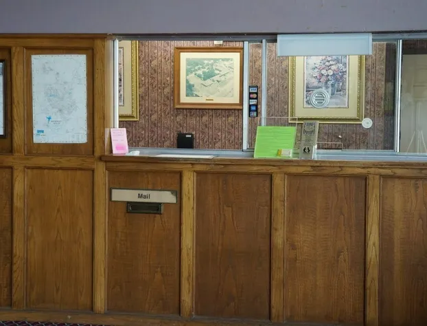 Travelers Inn hotel detail image 4