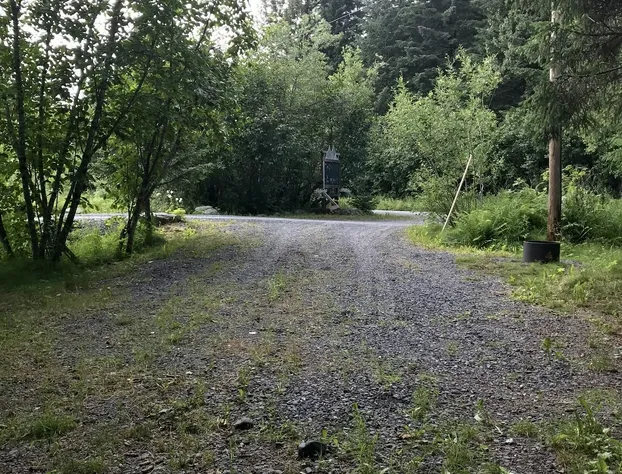 Twin Peaks Lodge and RV Park hotel detail image 3