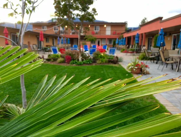 Sahara Suites hotel detail image 4