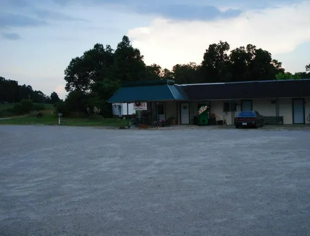 Comfort Green Motel hotel detail image 1