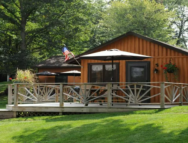 Clear Lake Resort hotel detail image 1