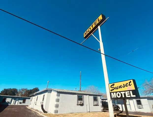 Sunset Motel hotel detail image 4