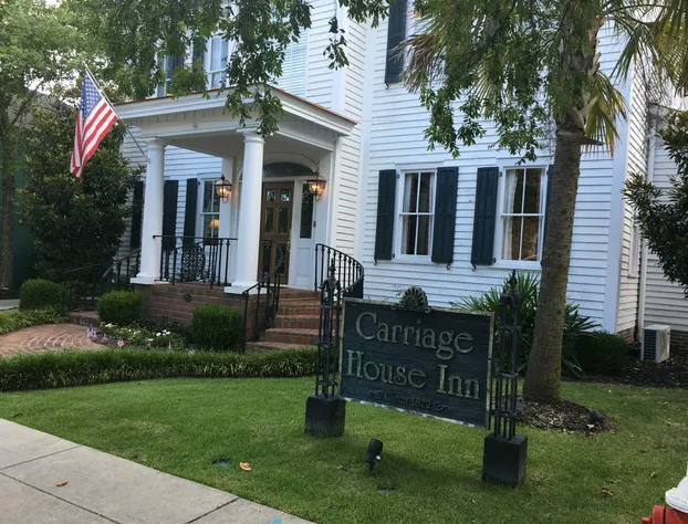 Carriage House Inn hotel detail image 2