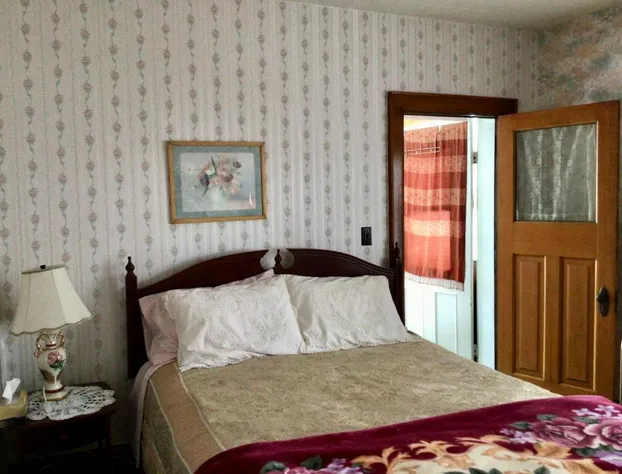 10th Avenue Guest House & Suites hotel detail image 4