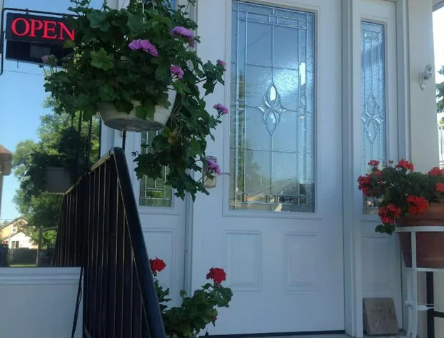 10th Avenue Guest House & Suites hotel detail image 4