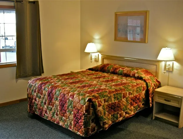 Wild Chinook Inn hotel detail image 3