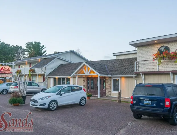 Sands on Golden Lake hotel detail image 2