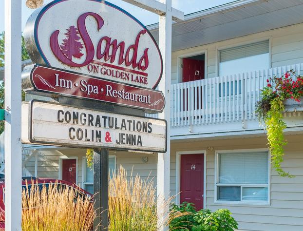 Sands on Golden Lake hotel detail image 1