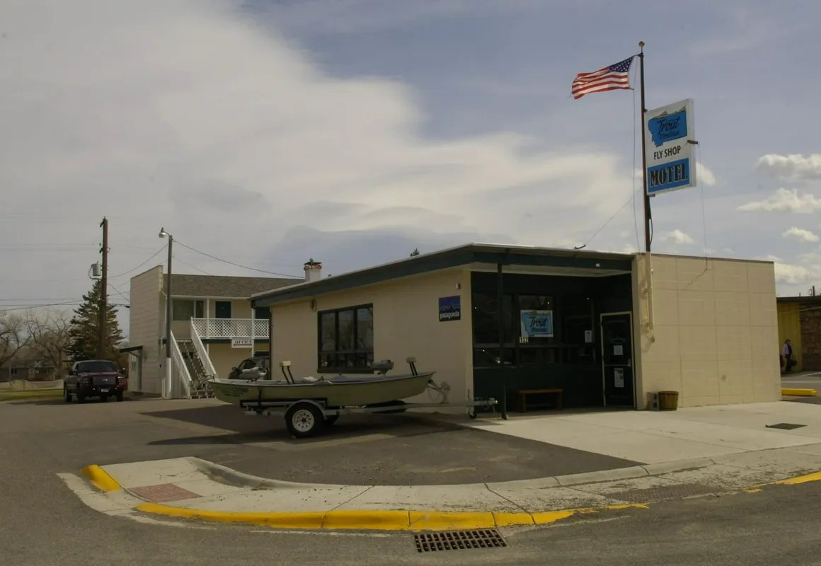Trout Montana Motel hotel hero