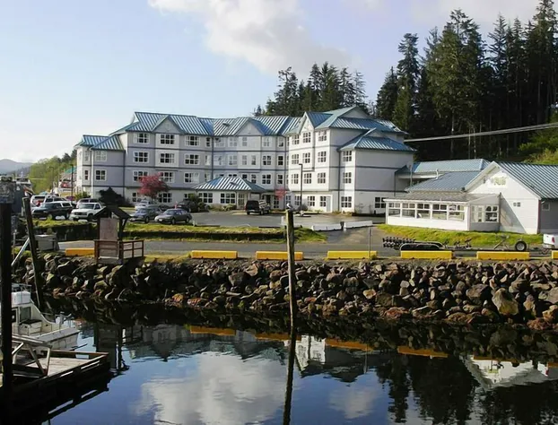 Quarterdeck Inn Port Hardy hotel detail image 1