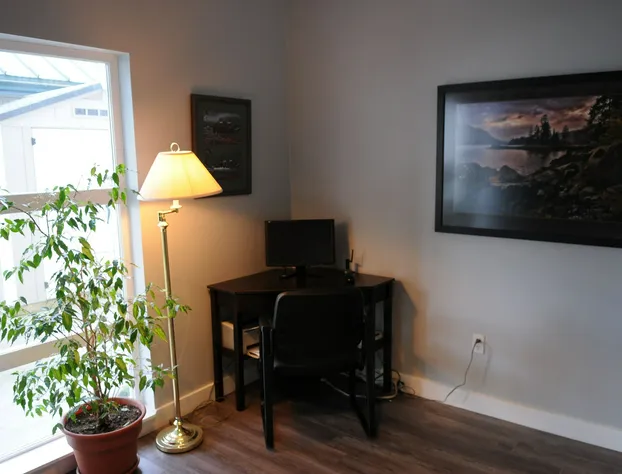 Quarterdeck Inn Port Hardy hotel detail image 4