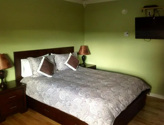 Parkside Inn hotel detail image 3