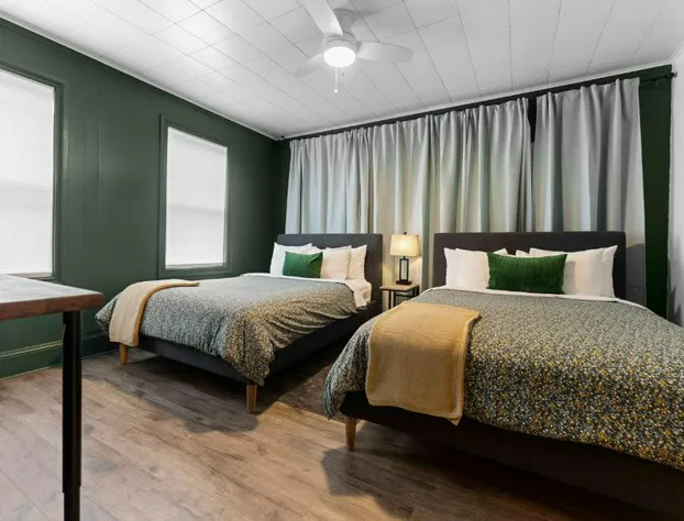 Balmoral Hotel & Bistro hotel detail image 3