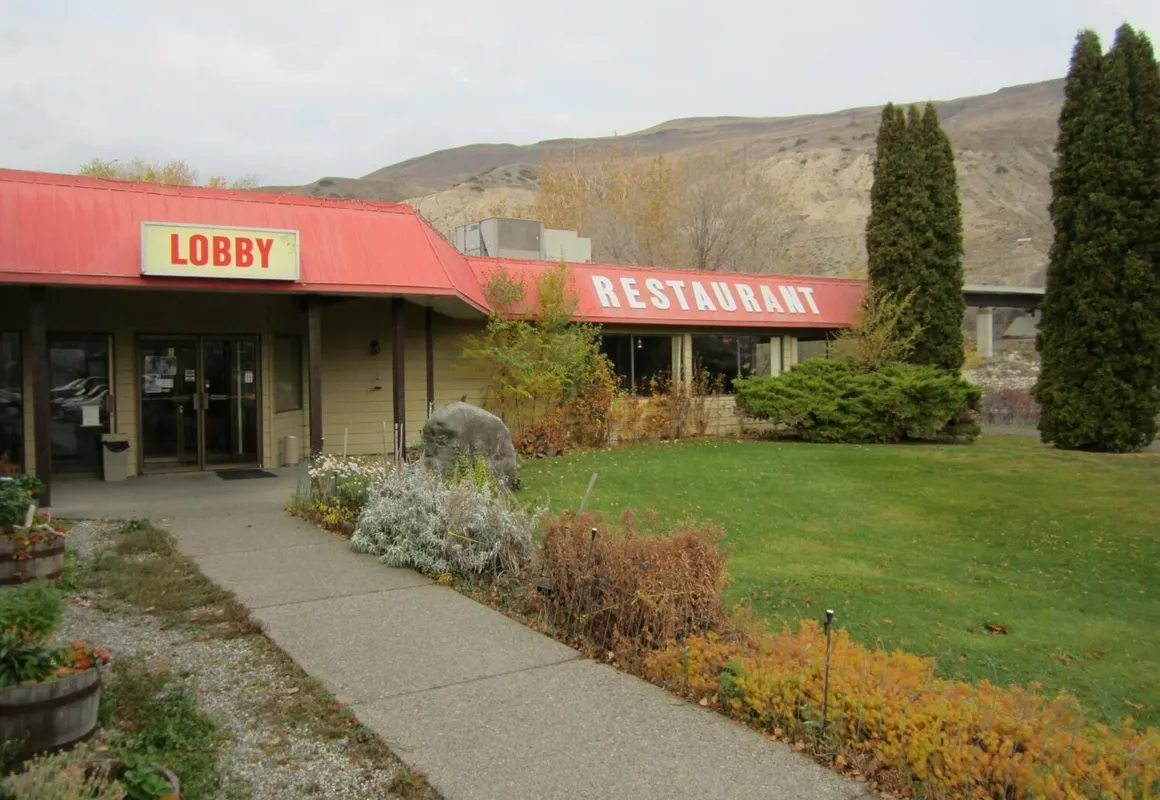 Ashcroft River Inn hotel hero