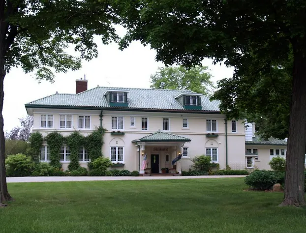 The Belvedere Inn & Restaurant hotel detail image 2