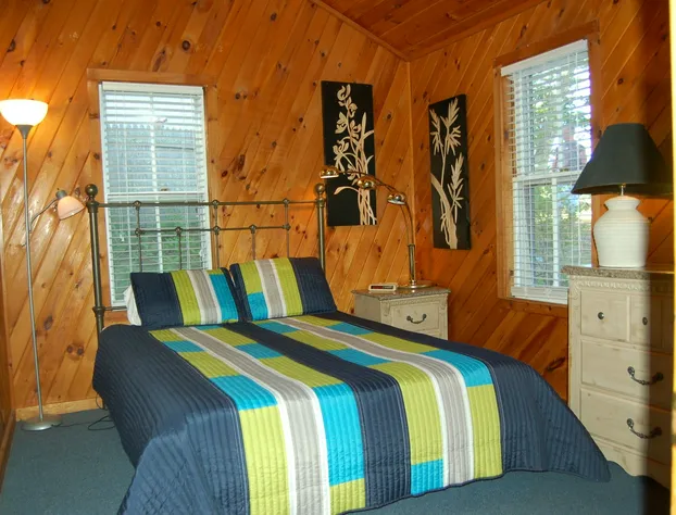 Sebago Lake Lodge and Cottages hotel detail image 3