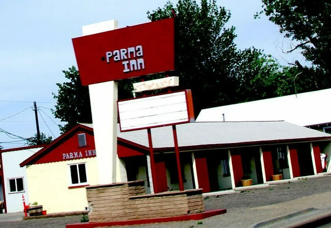 Parma Inn hotel hero