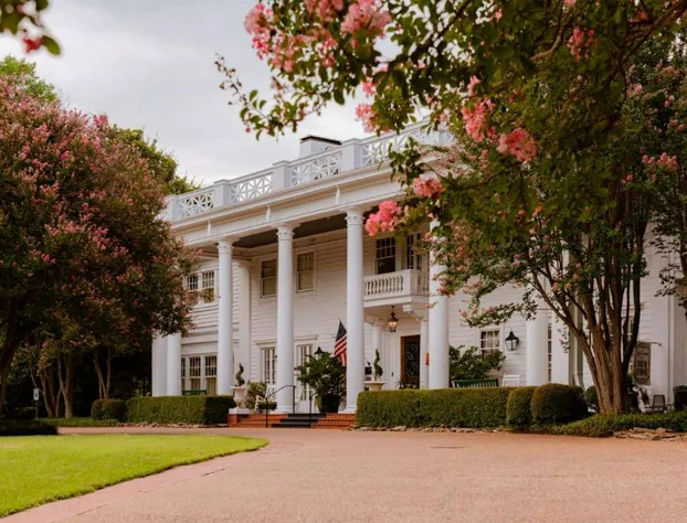 Fairview Inn hotel detail image 1