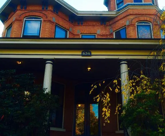 Washington Park Inn hotel detail image 1