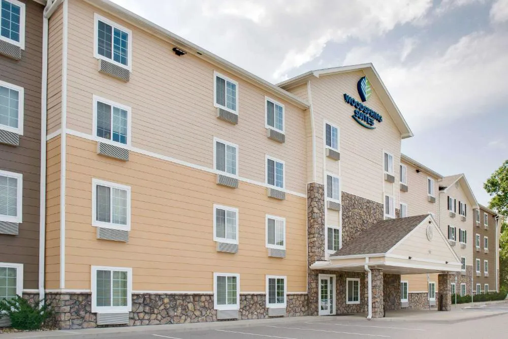 WoodSpring Suites Nashville Airport hotel hero