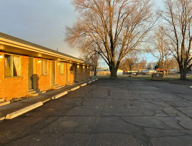 Tops Motel hotel detail image 3