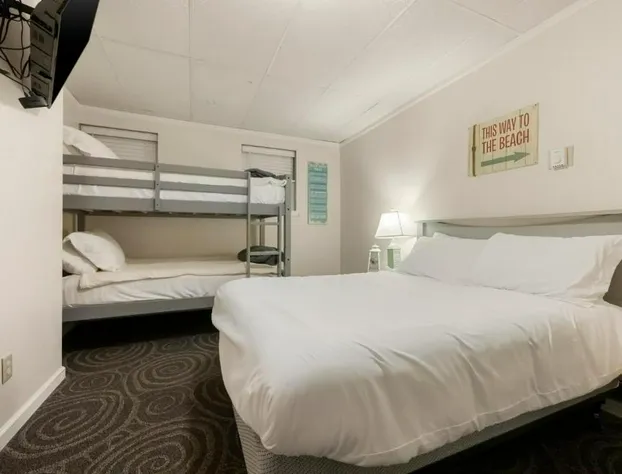 The Beachside hotel detail image 3