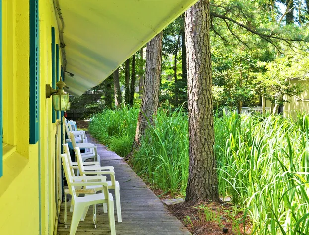 Meris Gardens Bethany hotel detail image 1