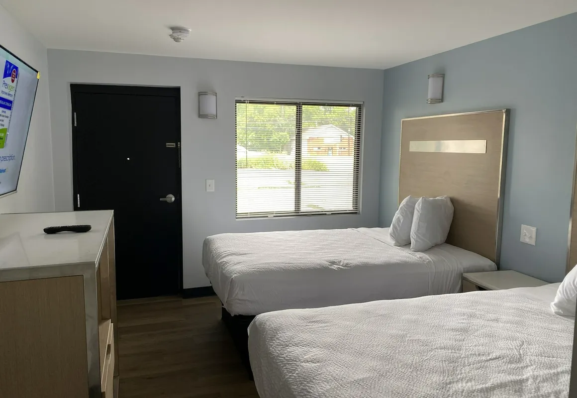 Holly Hill Motel hotel hero