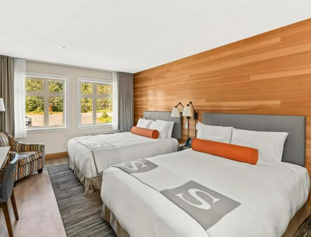 Sproat Lake Landing Resort hotel detail image 4