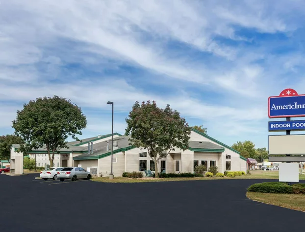 AmericInn by Wyndham Boscobel hotel detail image 1