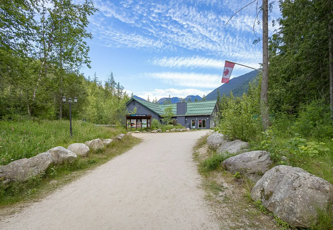 Crazy Creek Resort & Hot Pools hotel hero