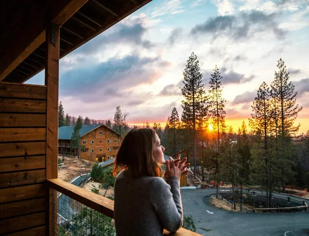 Rush Creek Lodge and Spa at Yosemite hotel detail image 1