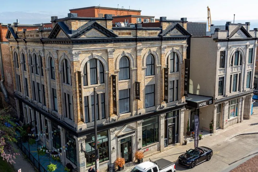 Hôtel Oui GO! hotel hero